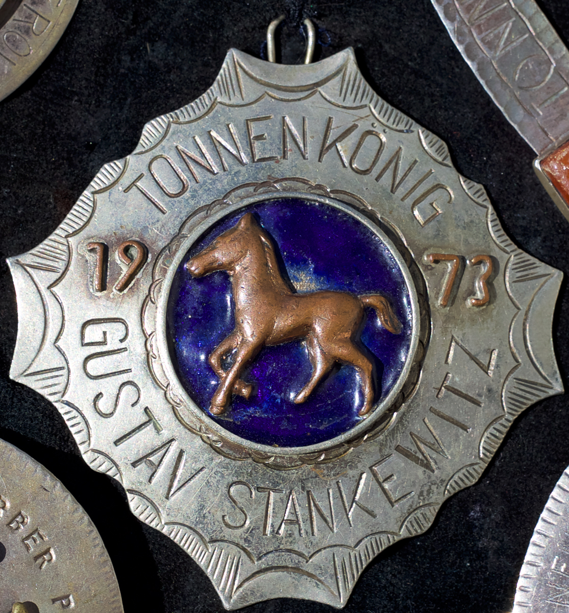 1973